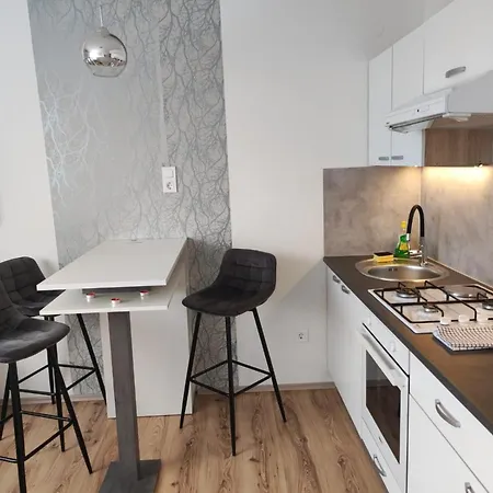 Apartman Emy Karlovac Exterior foto